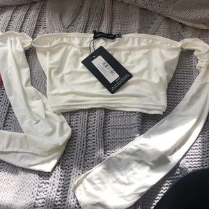 Off the shoulder plt crop